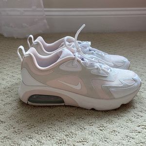 Nike Air Max Sneakers Pink